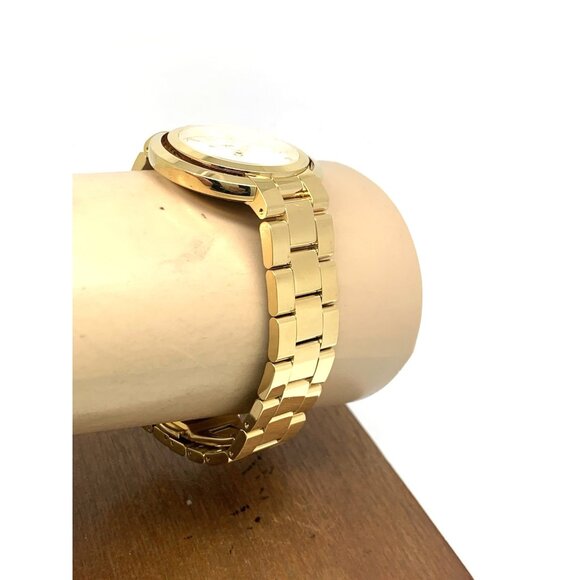 Bulova Women's Watch 97P125 Quartz Silver Dial Diamond Gold Stainless Steel 35mm - Picture 11 of 13